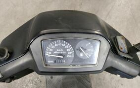 SUZUKI ADDRESS V100 CE11A