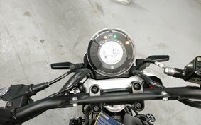 HUSQVARNA スヴァルトピレン401 2024 不明