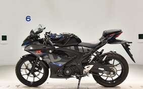 SUZUKI GSX-R125 DL33B