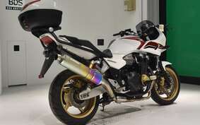 HONDA CB1300SB SUPER BOLDOR A 2012 SC54