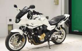 HONDA CB1300SB SUPER BOLDOR A 2011 SC54