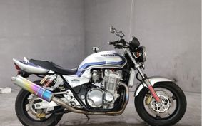 HONDA CB1300SF SUPER FOUR SC40