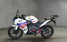 HONDA CBR125R JC50