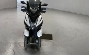 YAMAHA TRICITY 125 SE82J