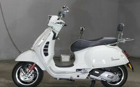 VESPA GTS150 SUPER M4590