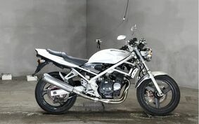 SUZUKI BANDIT 250 V GJ77A