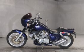 HONDA MAGNA 750 RC28