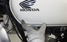 HONDA CB223S MC40