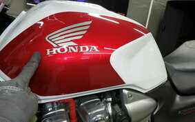 HONDA CB1300SF SUPER FOUR A 2006 SC54