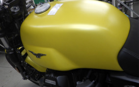 MOTO GUZZI V7 STONE 2023