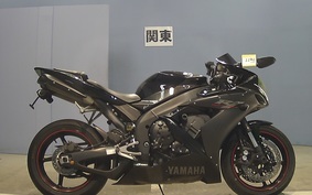 YAMAHA YZF-R1 2005 RN13