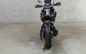 HONDA CB200X MC564