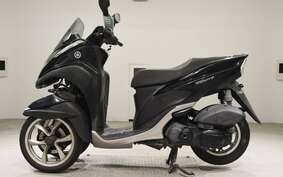 HONDA TRICITY 125 SE82J