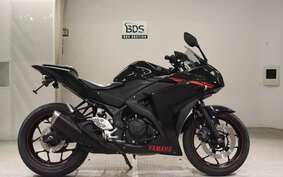 YAMAHA YZF-R25 RG10J