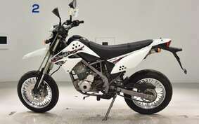 KAWASAKI KLX125D TRACKER LX125D