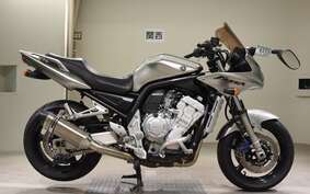 YAMAHA FZS1000 FAZER 2003 RN06