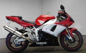 YAMAHA YZF-R1 2000 RN04