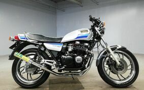 YAMAHA XJ550 4V8