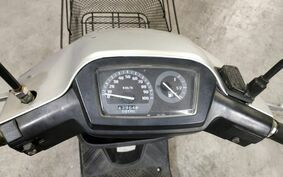 SUZUKI ADDRESS V100 CE13A