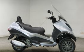 PIAGGIO MP3 250 RL M472