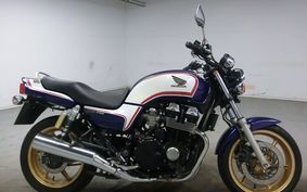 HONDA CB750 2005 RC42