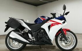 HONDA CBR250R MC41