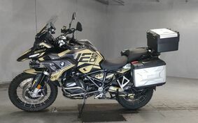 BMW R1250GS 2023 0M01