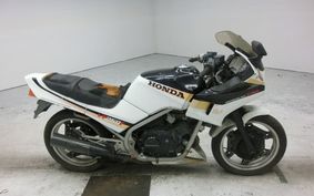 HONDA VT250F MC08