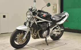 SUZUKI BANDIT 1200 2001 GV77A