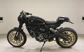 DUCATI SCRAMBLER CAFE RACER 2017