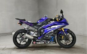 YAMAHA YZF-R6 2006 RJ12