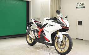 HONDA CBR250RR A MC51