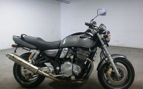 SUZUKI INAZUMA 1200 (GSX1200) 1998 GV76A