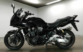 HONDA CB1300SB SUPER BOLDOR 2011 SC54