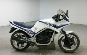 HONDA VT250F MC08