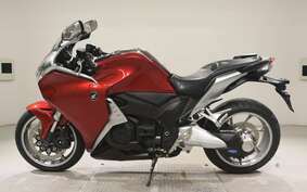 HONDA VFR1200F 2010 SC63