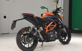 KTM 390 DUKE 2023