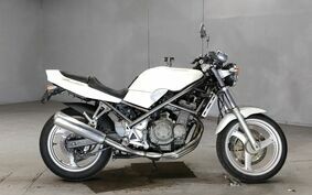 SUZUKI BANDIT 250 GJ74A