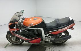 SUZUKI GSX-R750 1988 GR77C