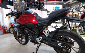 HONDA CB250R MC52