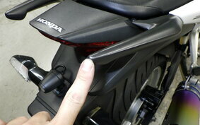 HONDA CBR250R GEN 3 MC41