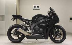 HONDA CBR1000RR Gen. 2 2009 SC59