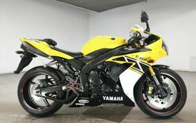 YAMAHA YZF-R1 2005 RN13