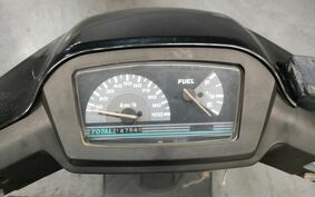 SUZUKI ADDRESS V100 CE11A