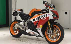 HONDA CBR1000RR SPECIAL EDITION 2015 SC59