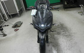 SUZUKI GIXXER 250 SF