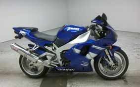 YAMAHA YZF-R1 1999 RN011