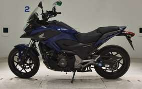 HONDA NC750X D Limited 2014 RC72