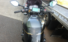 KAWASAKI ZRX1200 DAEG 2009 ZRT20D