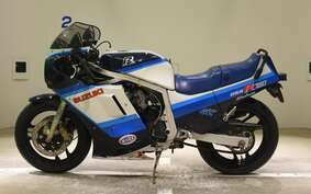 SUZUKI GSX-R750 1987 GR71G